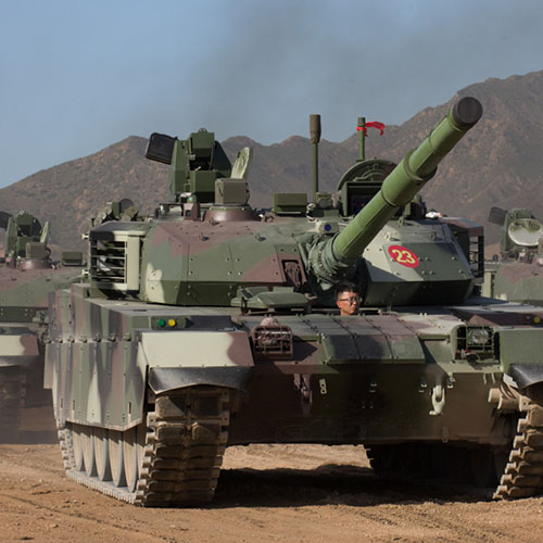 八發(fā)八中！兵器工業(yè)集團(tuán)多款“裝甲與反裝甲”武器首次公開實彈射擊